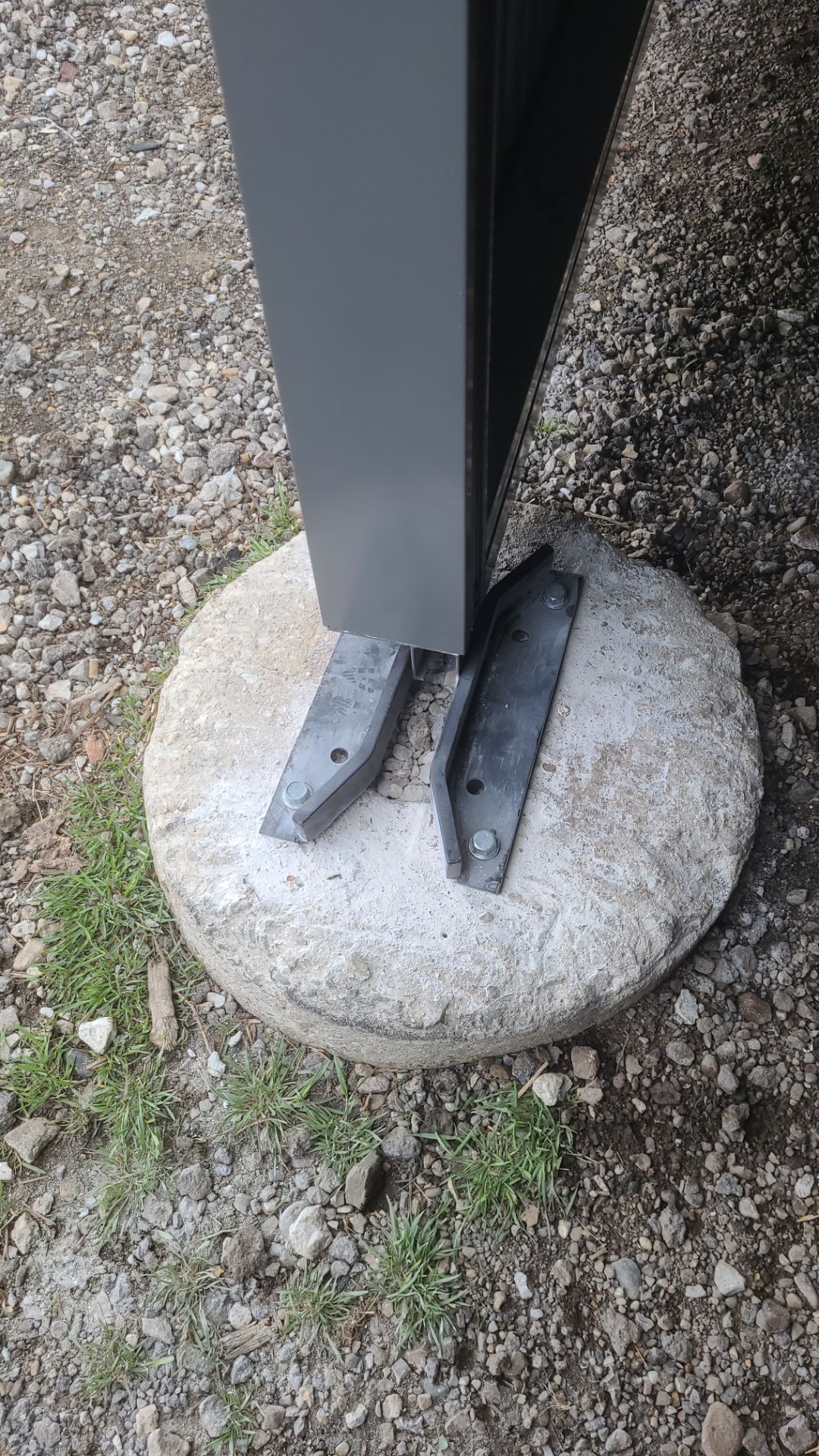 Replace worn out pole barn doors by Dagny Builders