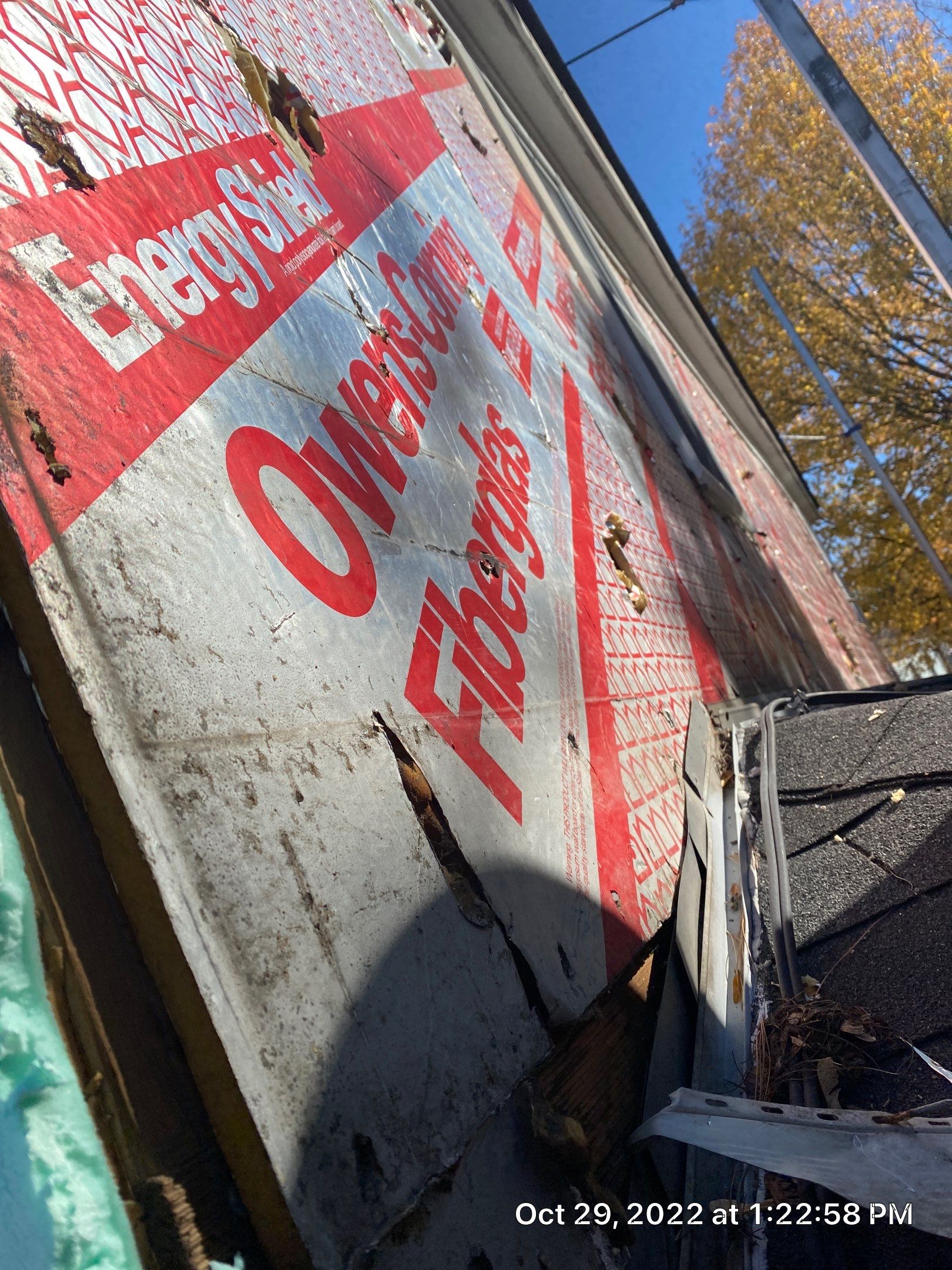 Siding Replacement using Certainteed Restoration Classic D4 Midnight Blue by 180 Contractors