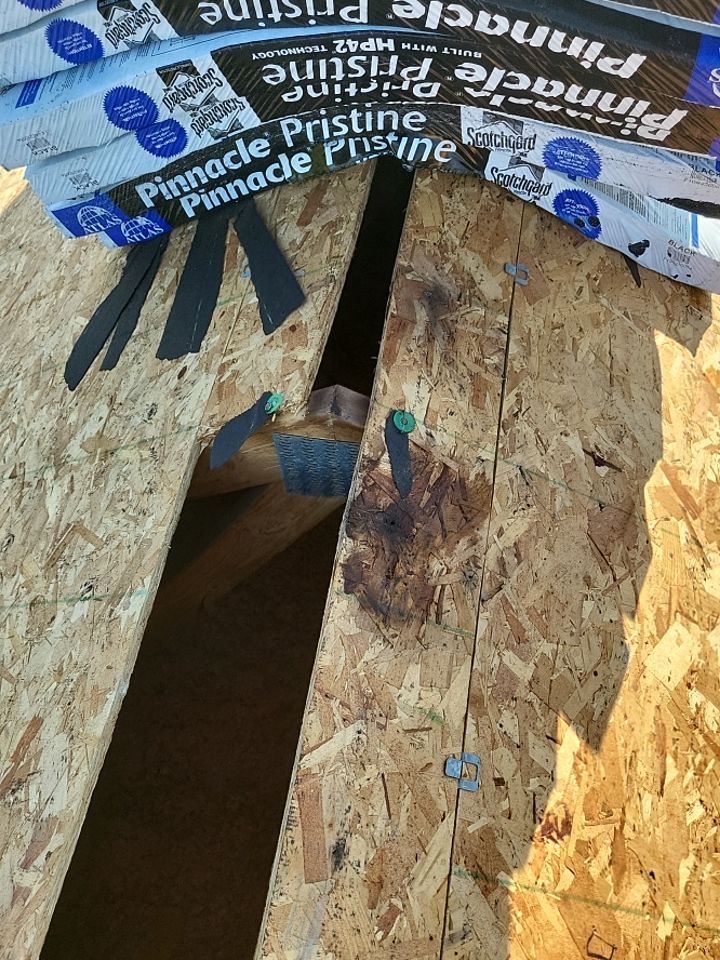 ATLAS PINNACLE COLOR: BLACK SHADOW DRIP EDGE: WHITE by Eagle Eye Roofing