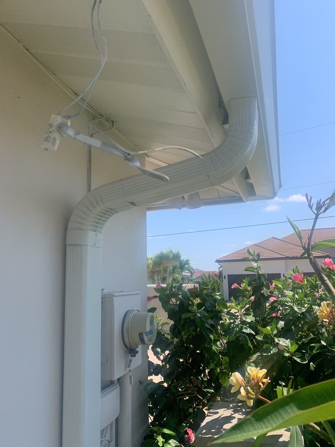 7-Inch Seamless Gutters for Punta Gorda FL by Gutter Professors