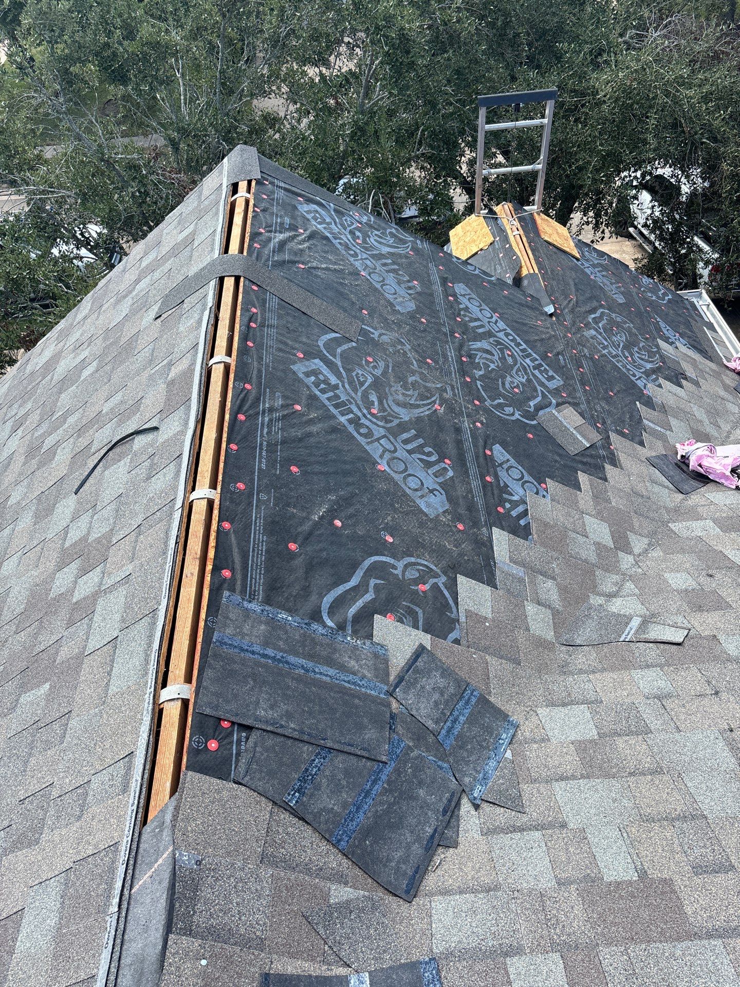 Residential Roofing Installation using Owen's Corning Duration (Lifetime) Shingles by Roof Repair Company