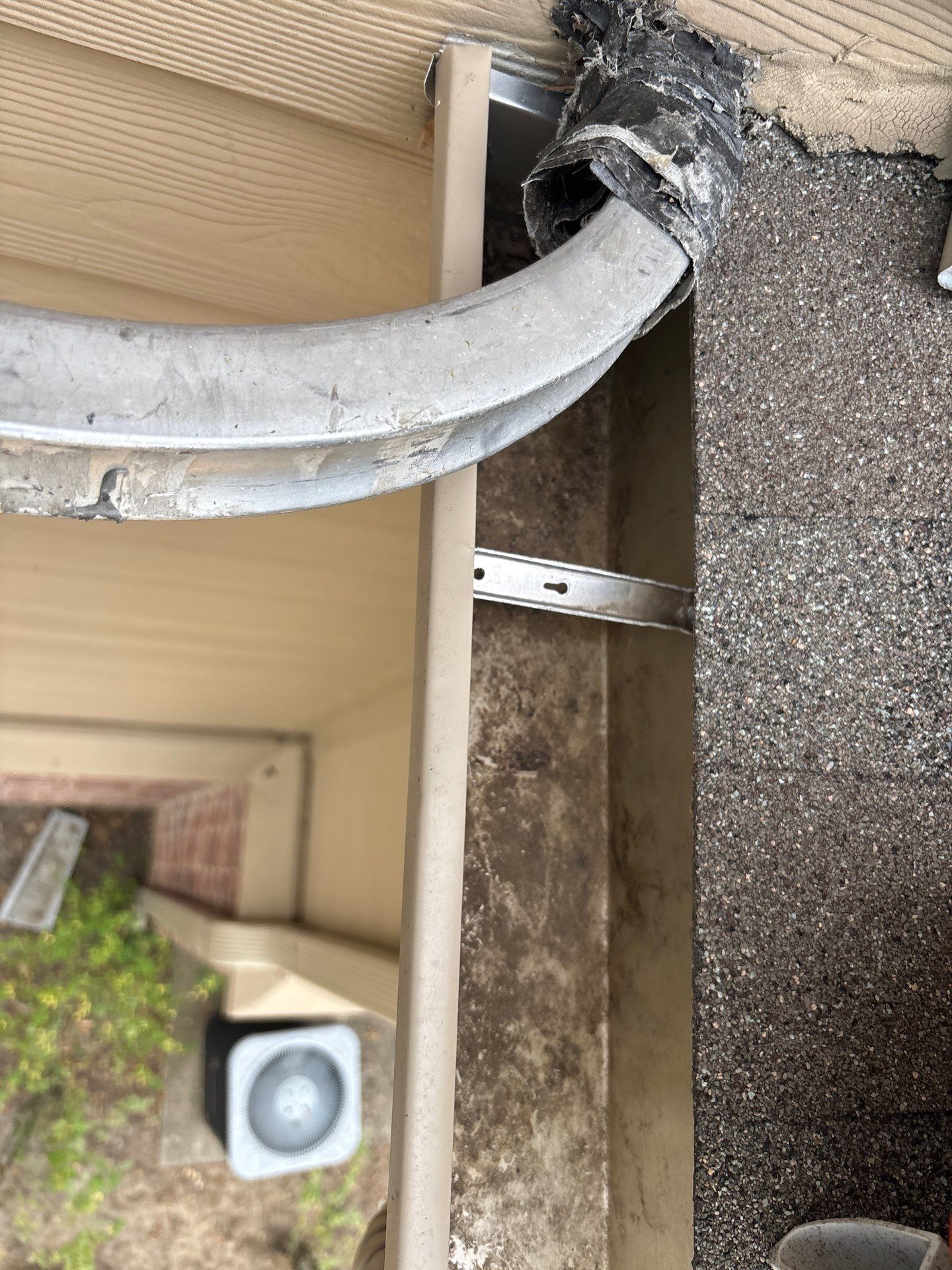 Commercial gutter cleaning Fayetteville, after photo with clean gutters