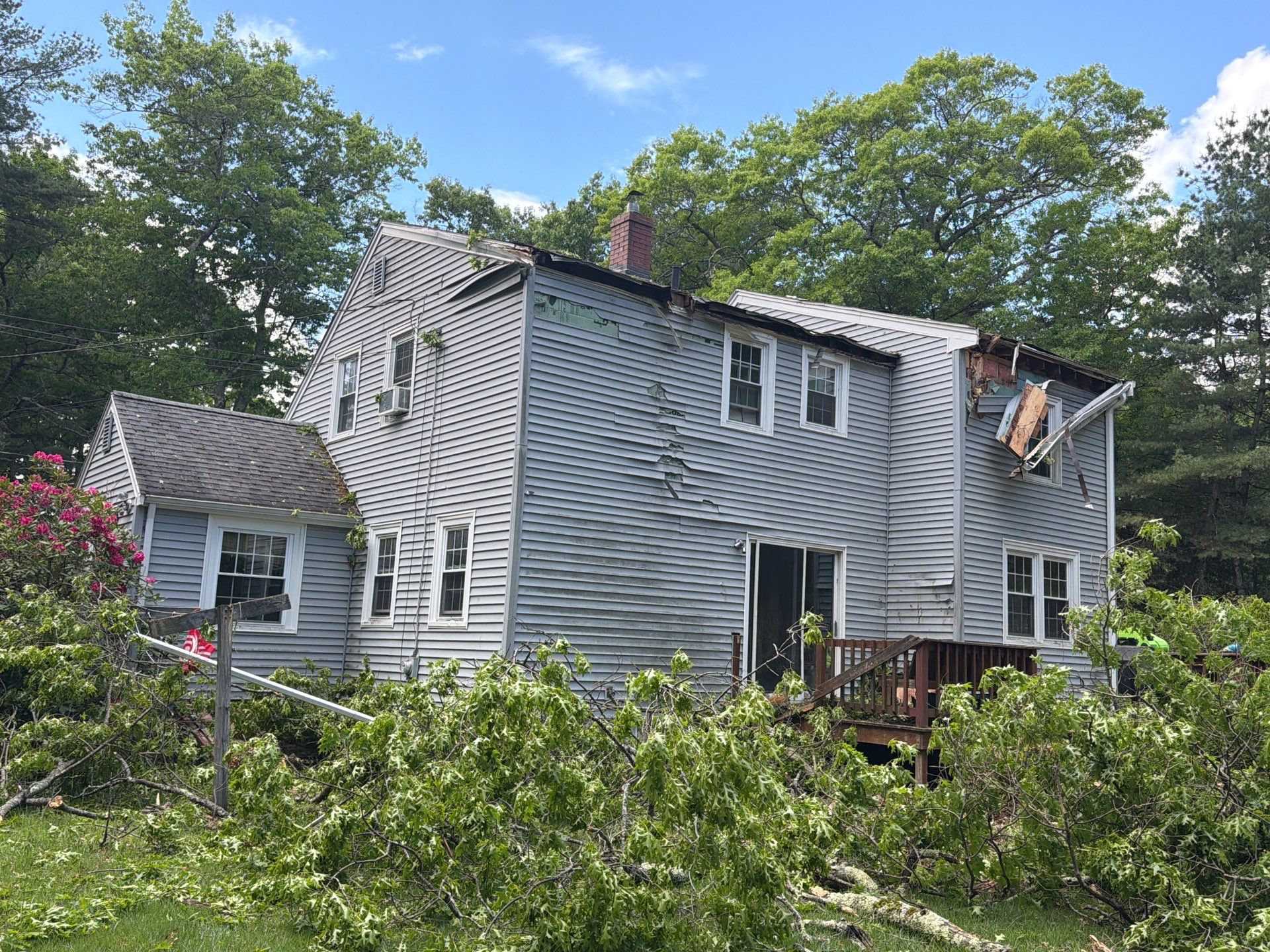 Emergency Temporary repair due to a Tree impact in North Reading by Boston Board Up