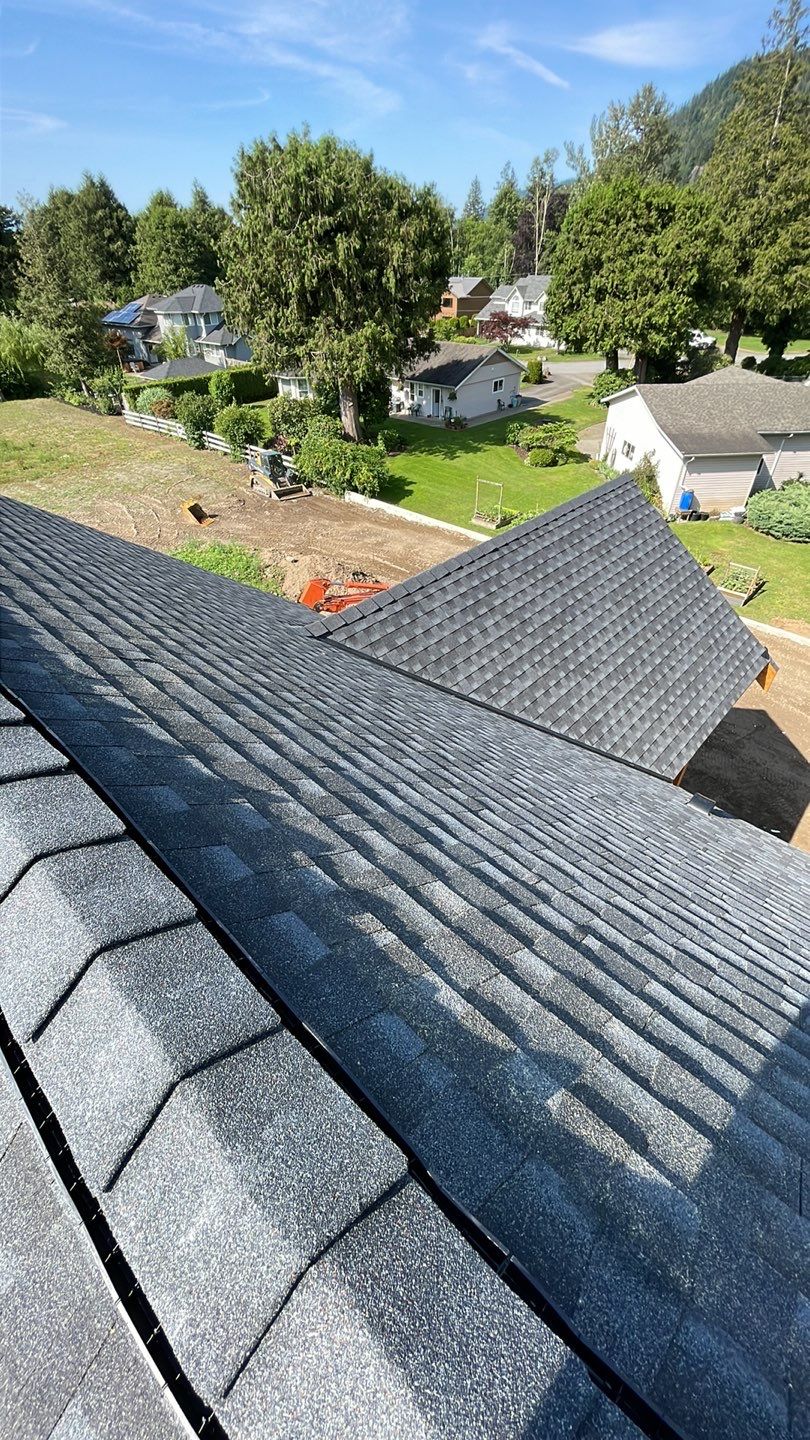 Residential Roofing Installation using GAF Charcoal HDZ by Top Notch Roofing Inc