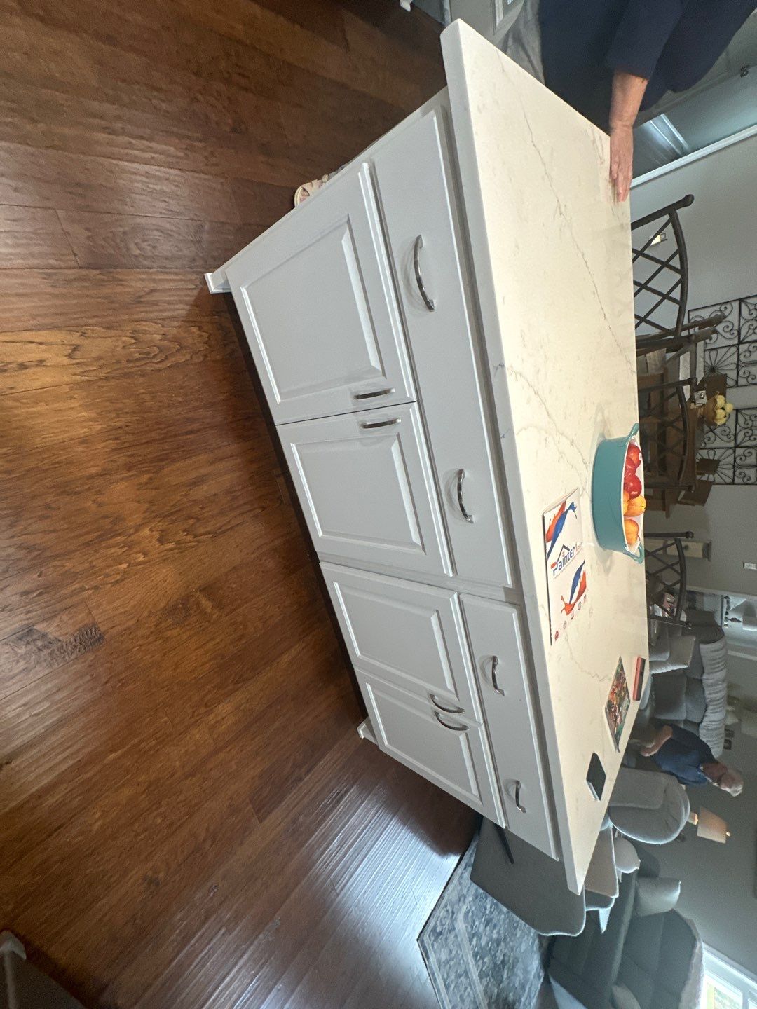 Kitchen Cabinets in Gray Court by Painter1