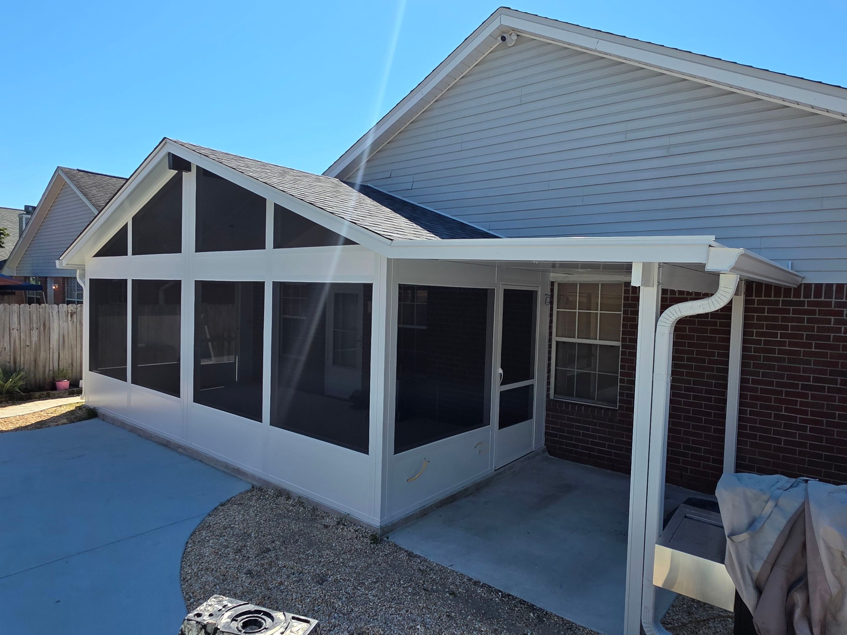Fort Walton Beach Poolside Screen Room & Patio Cover by Titan Sunrooms