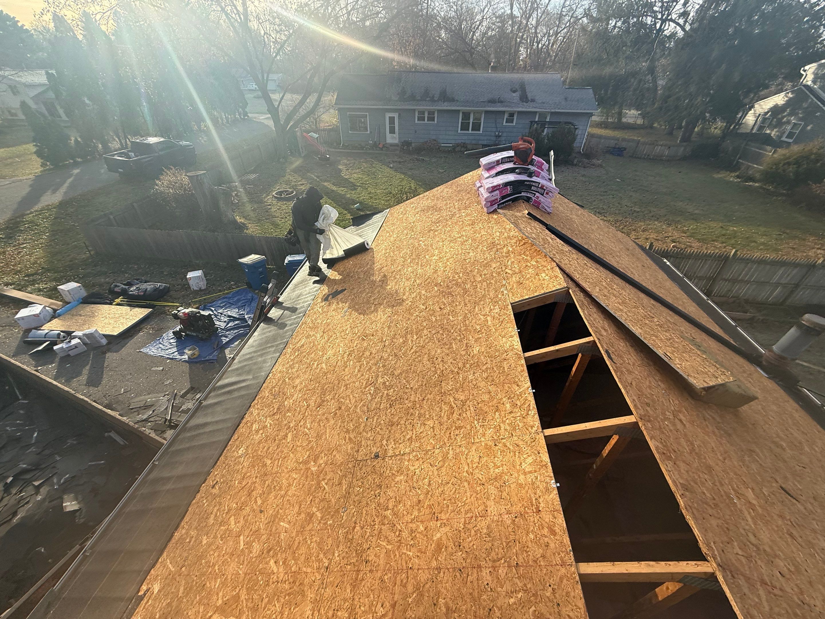 Roof Replacement using Owens Corning Onyx Black by 180 Contractors
