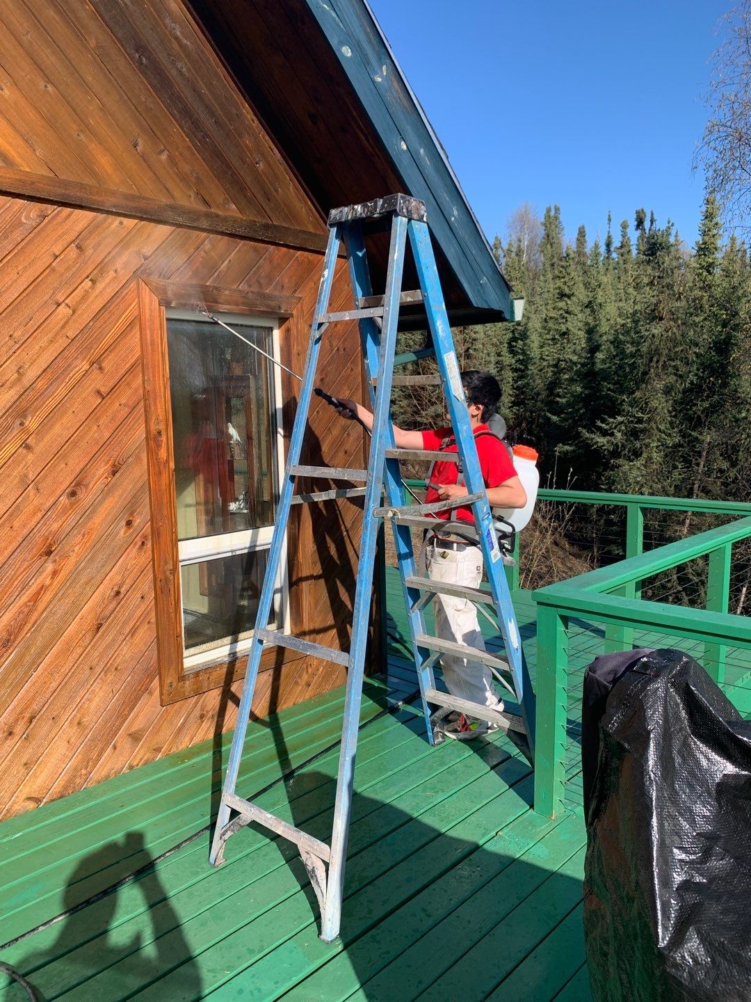 Wood Siding Restoration by Midnight Sun Painting