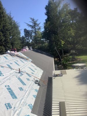 Residential Roofing Installation using Owens Corning Roofing Shingles