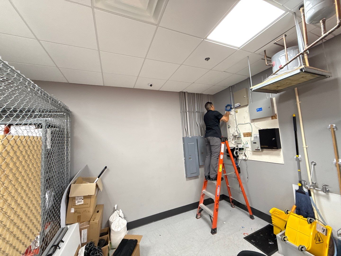 Consumer Cellular Retail Store Buildout – The Villages, FL – Security, Networking & Low-Voltage Installation by TeleCommPro
