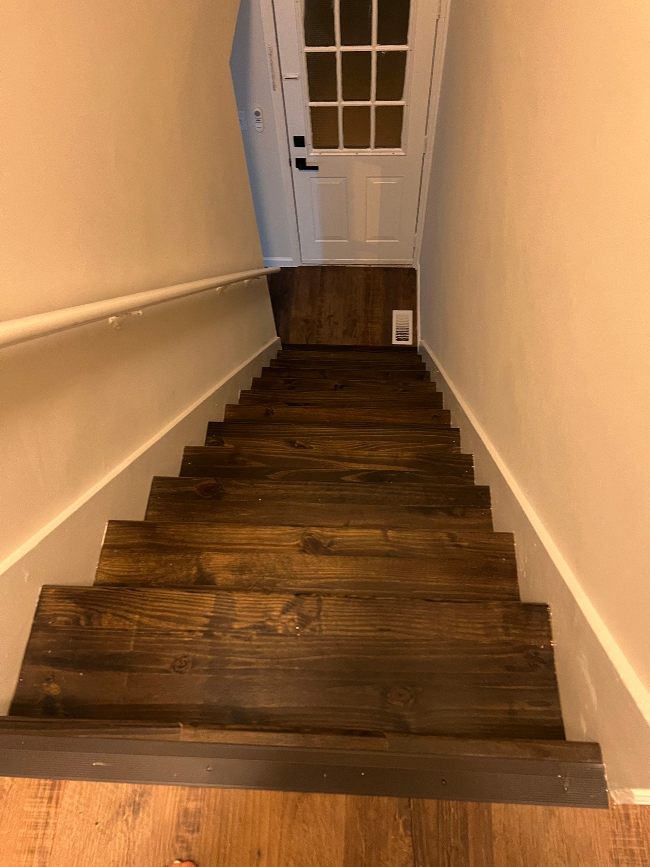 Quaint Remodel in Hurricane  by MAJO