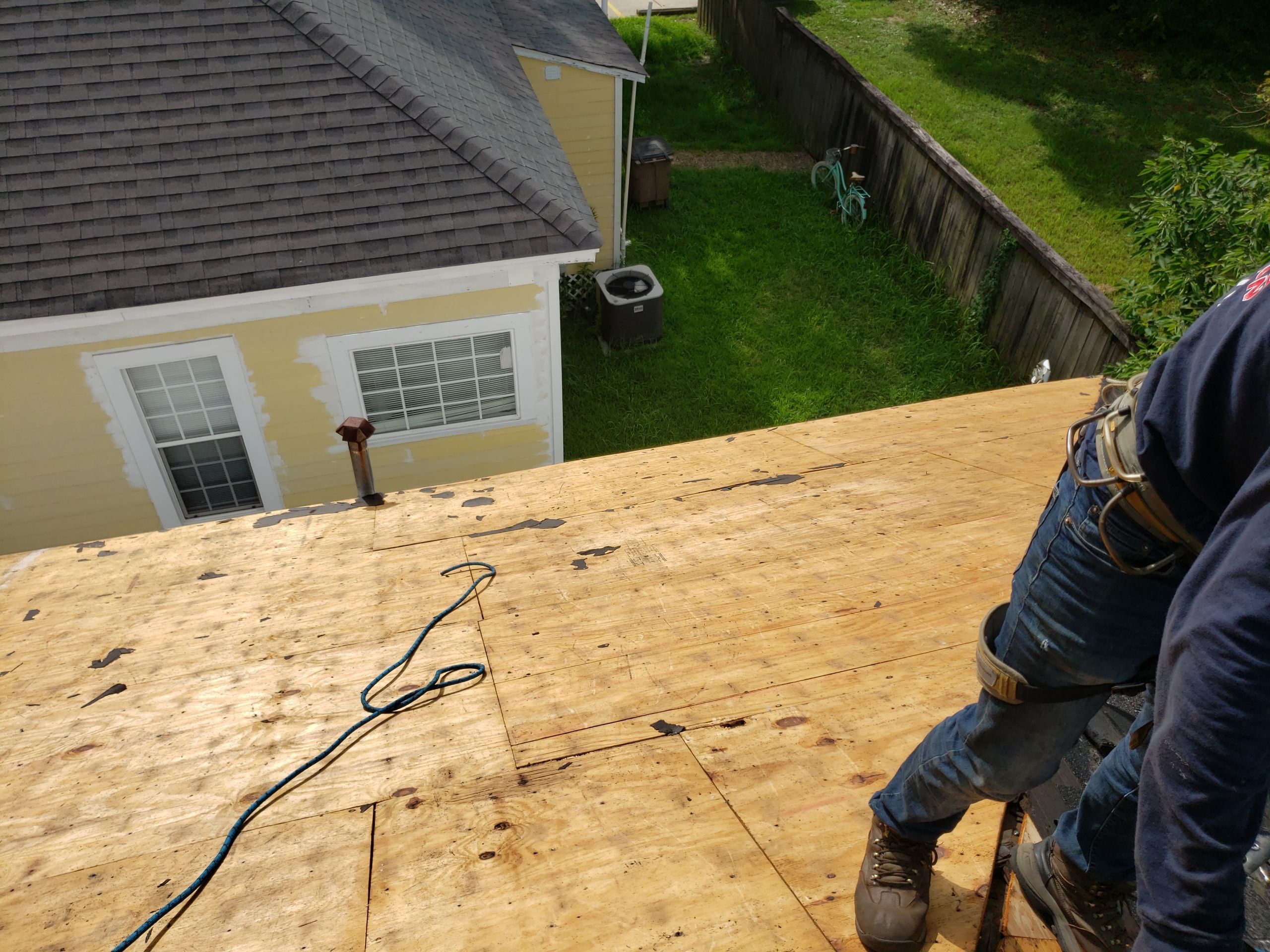 Residential Roofing Installation using Roof Replacement by American Roofing & Construction LLC