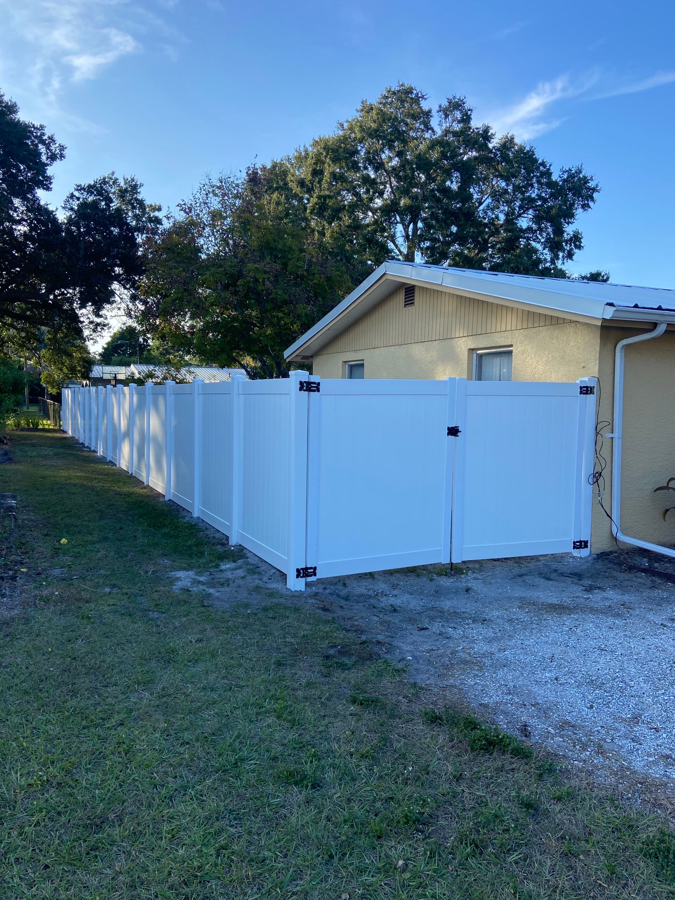 Sarasota, FL 6 ft. Tall White Privacy Fence  by Asap fence and gates, LLC