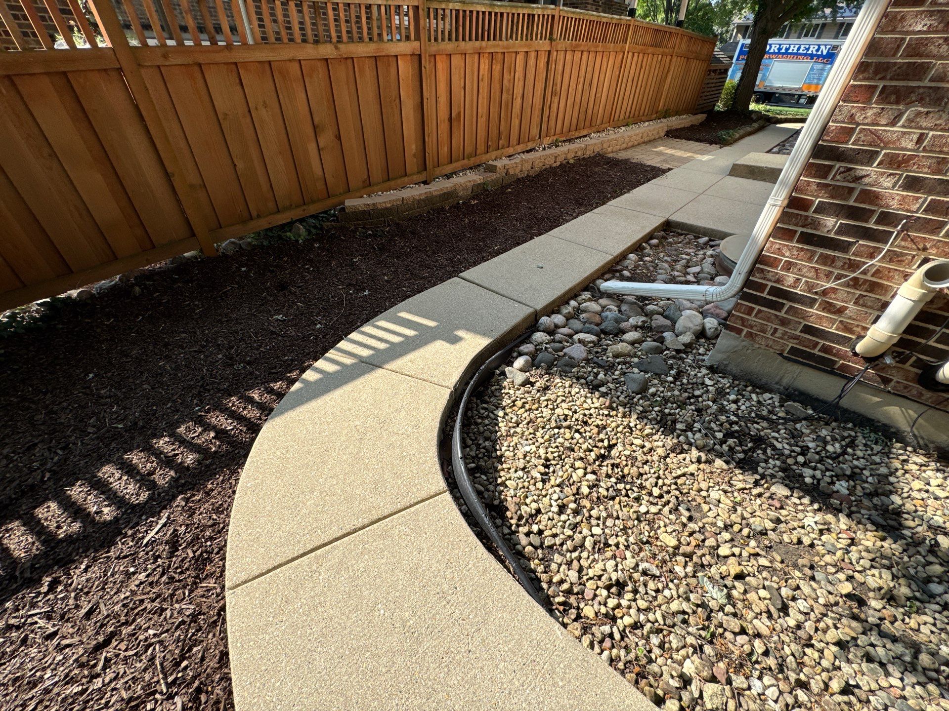 Palatine house wash and concrete power washing by Northern Power Washing LLC.