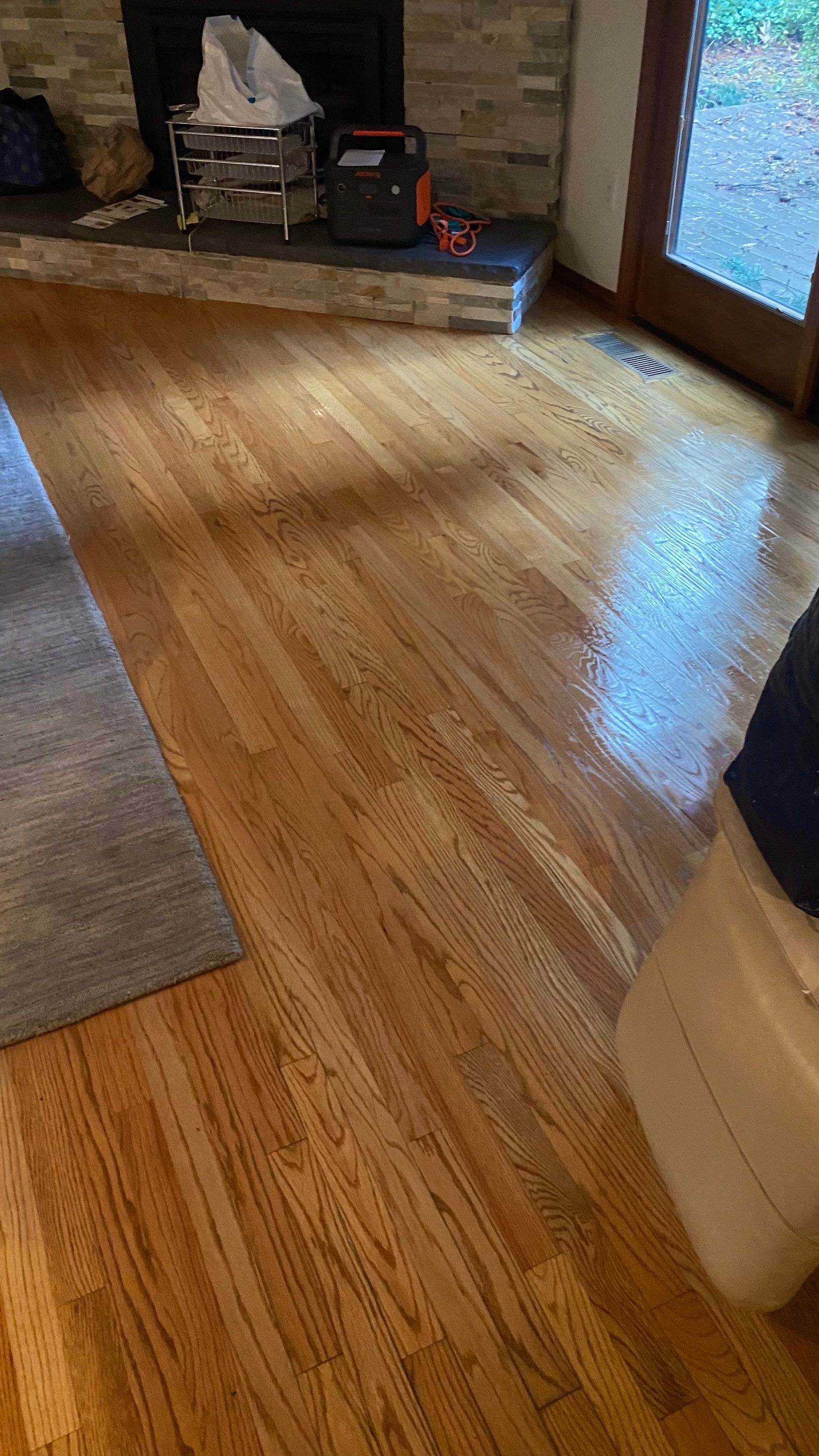 House cleaning in Lake Oswego by Cloud 9 Professional Cleaning Services