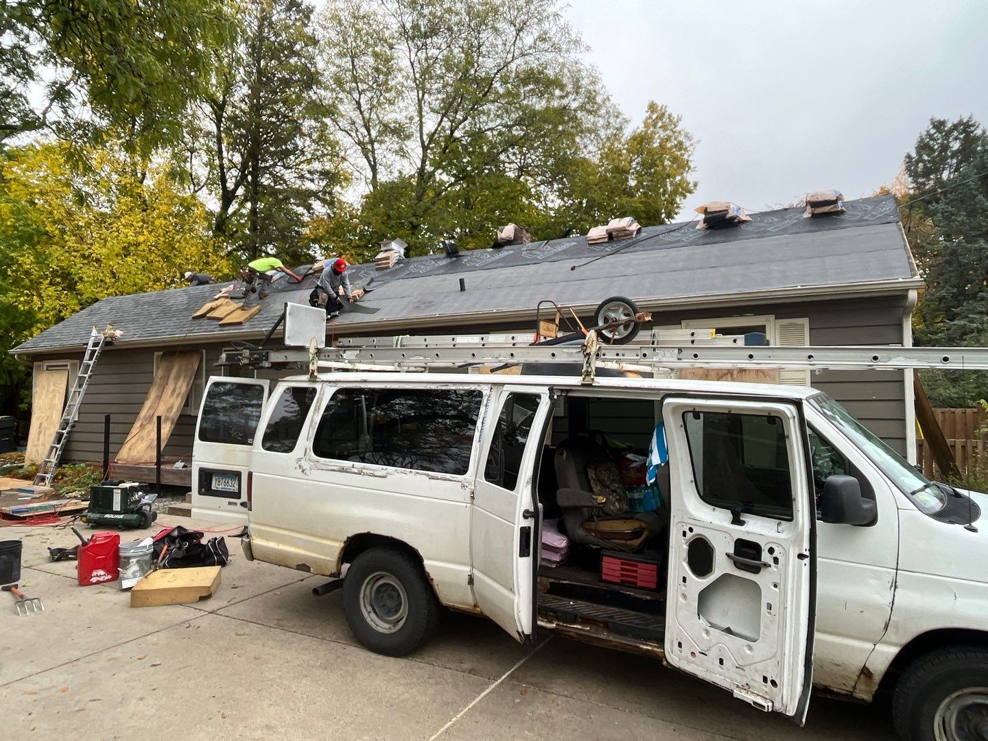 Roof Replacement – CertainTeed Landmark in Pewter | Golden Valley, MN by First Impressions Exteriors