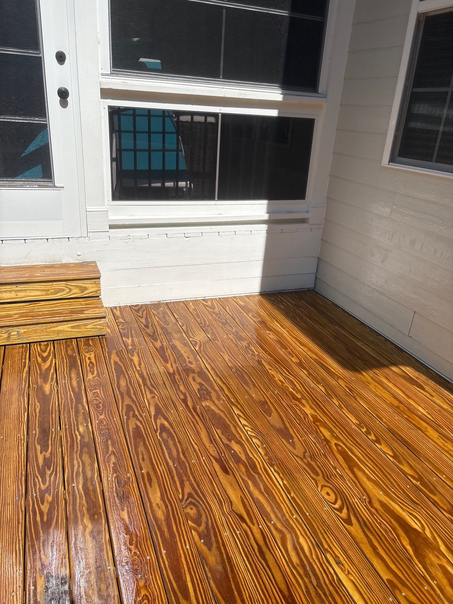 Deck using Wood Sealant by DuraSeal