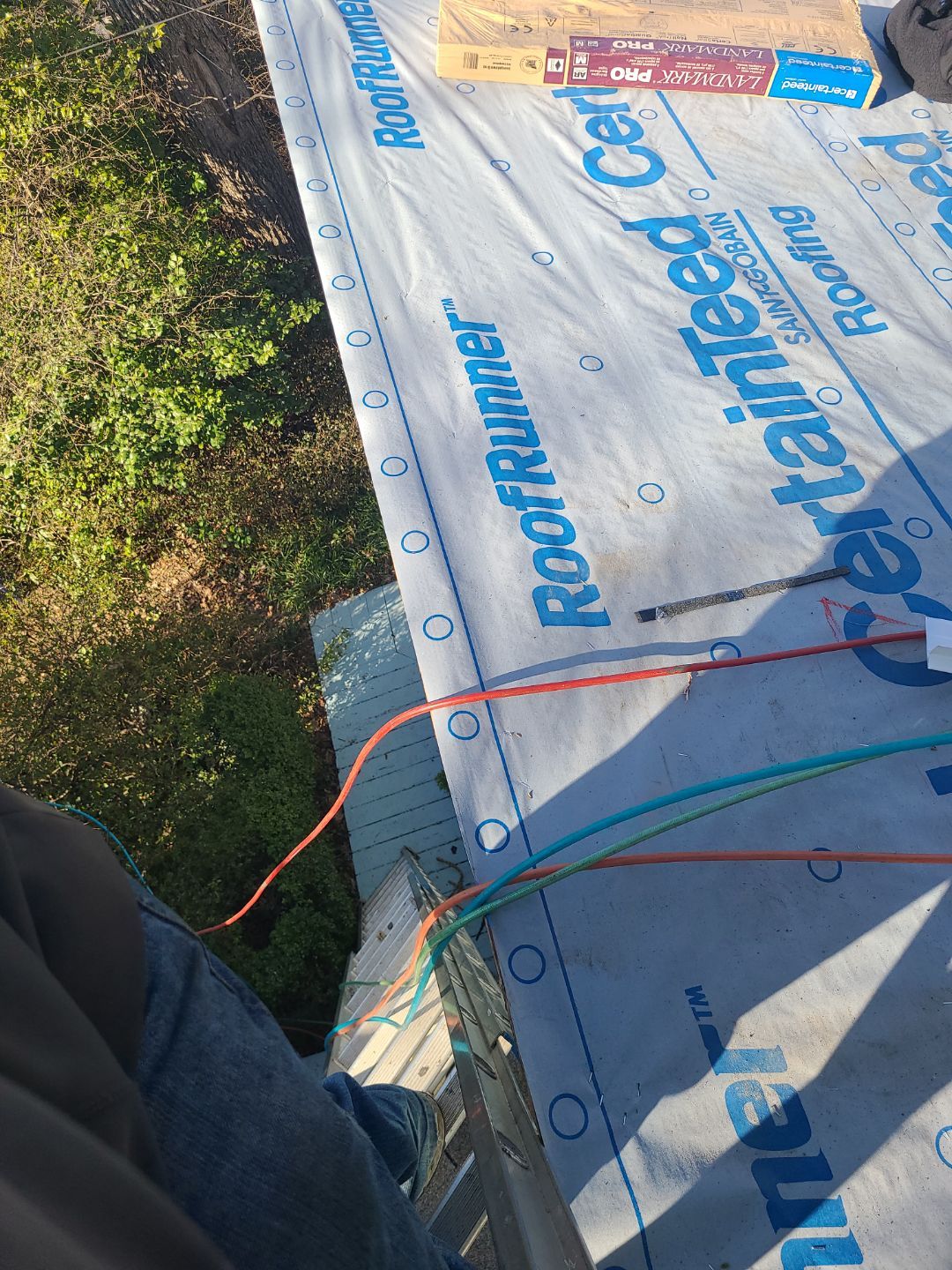 Arlington: Residential Roof Replacement with CertainTeed Landmark Pro in Max Def Georgetown Gray by RM Banning, Inc.