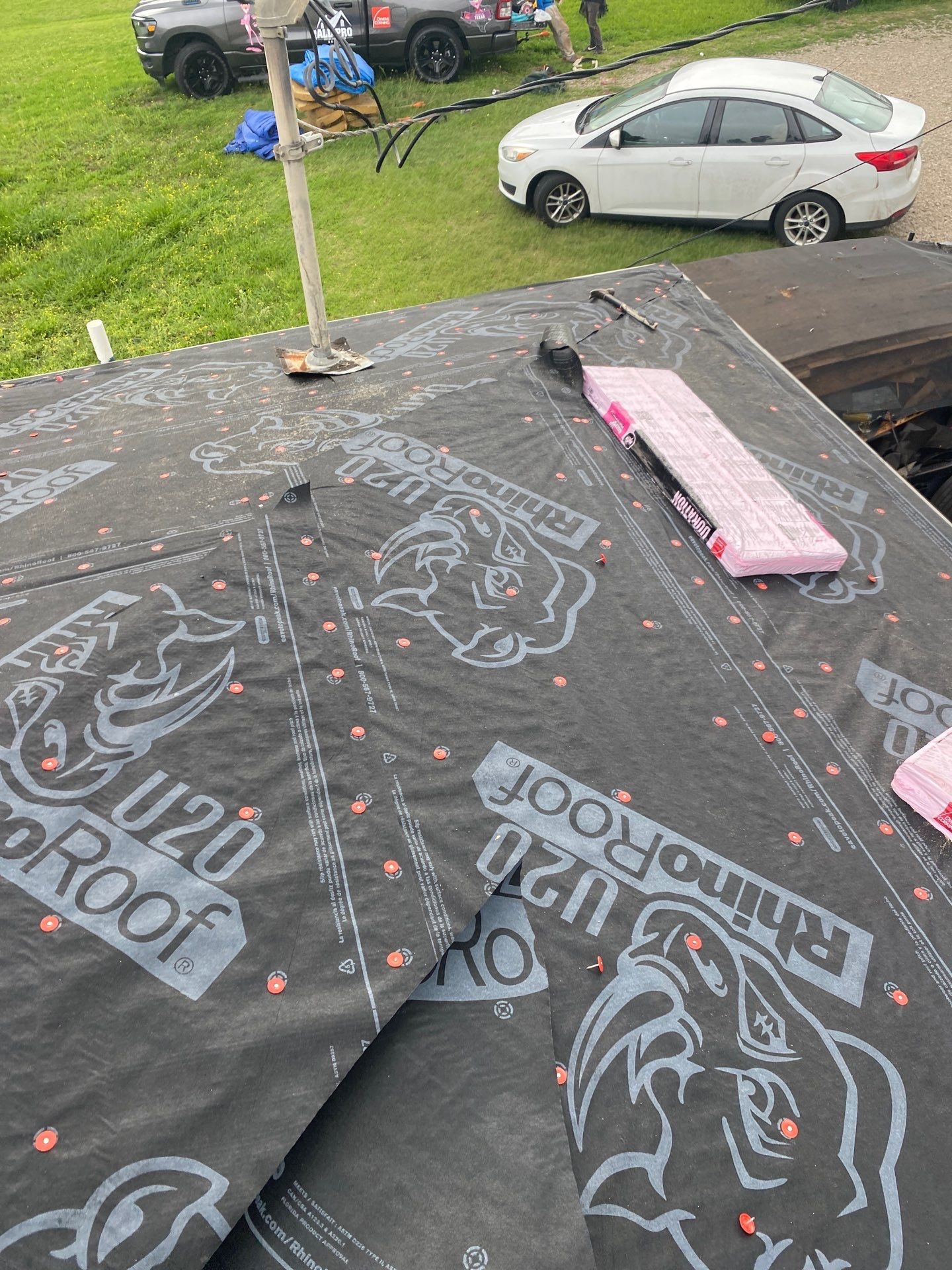 Residential Roofing Installation using Owen's Corning Duration (Lifetime) Shingles by Roof Repair Company
