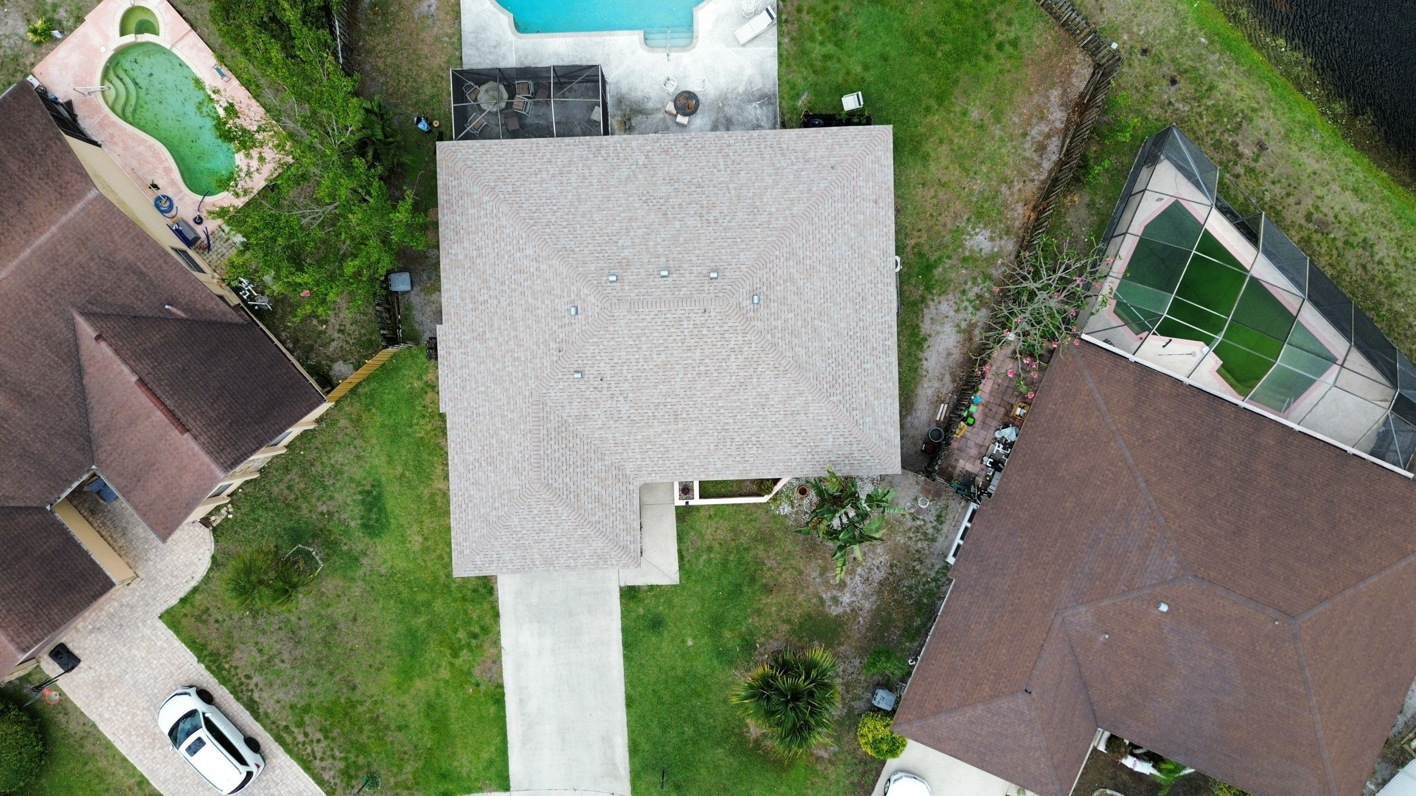 Shingle Roof in Boca Fontana by Hercules Roofing