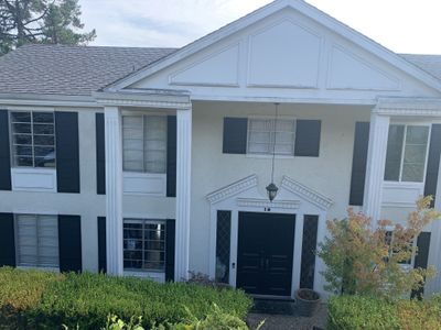 14 Cedar Lane