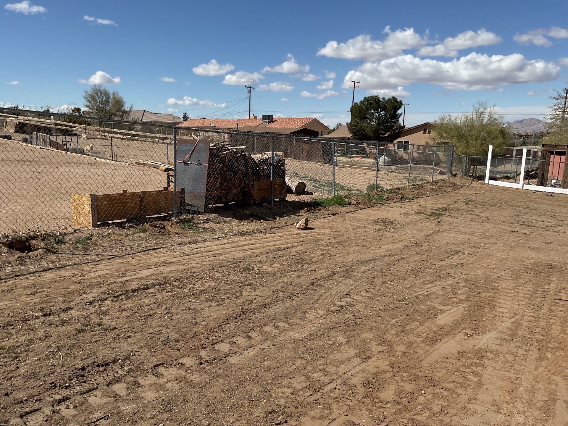 Fence Installation using Vinyl by Fence Guys Inc. 