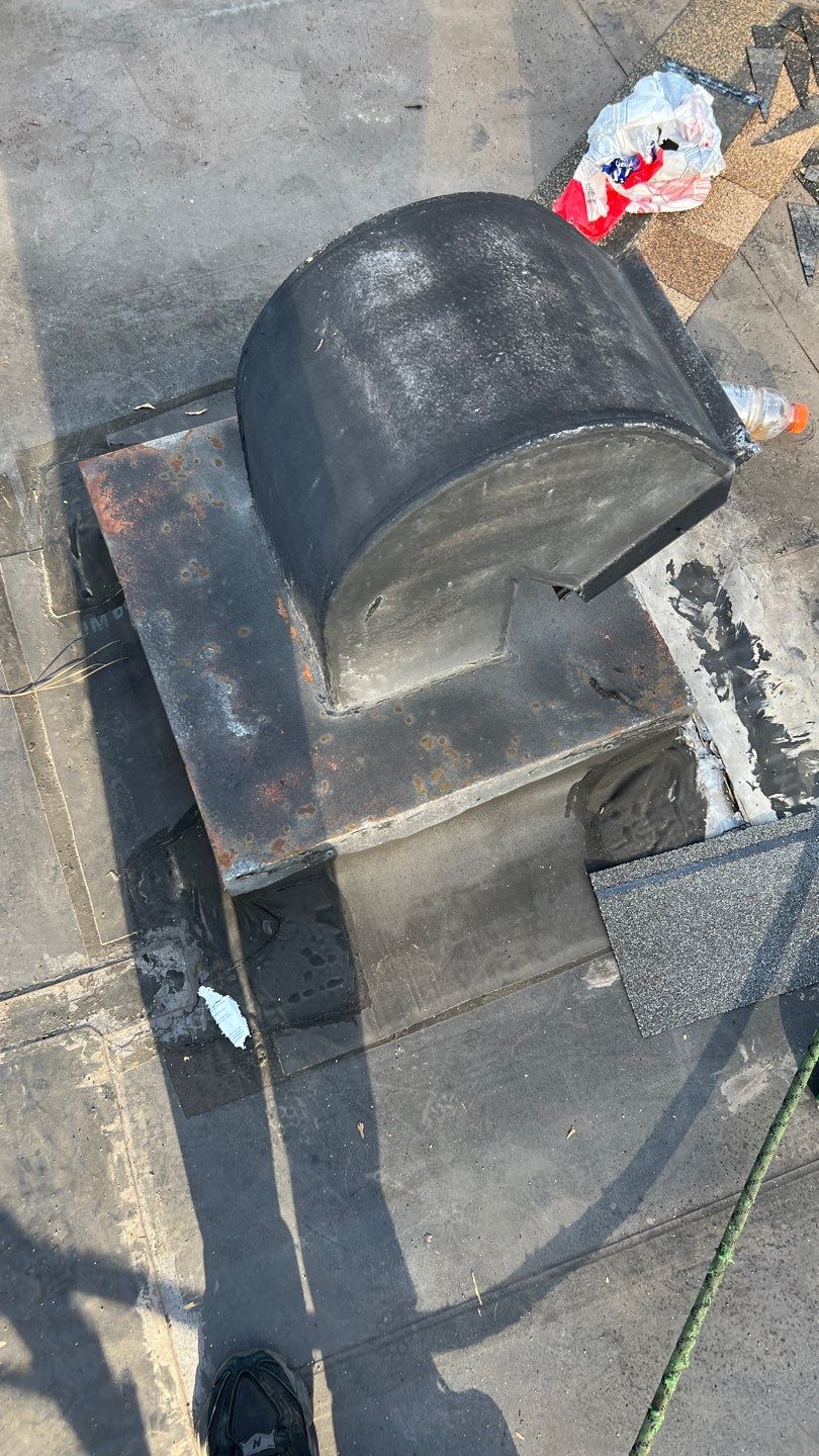 Commercial Flat Top Roof by Roof Bullies