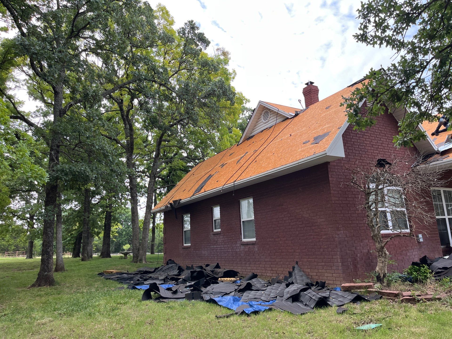 GAF Timberline Roof Replacement in Wynnewood, Oklahoma by BANA Roofing and Solar Supply