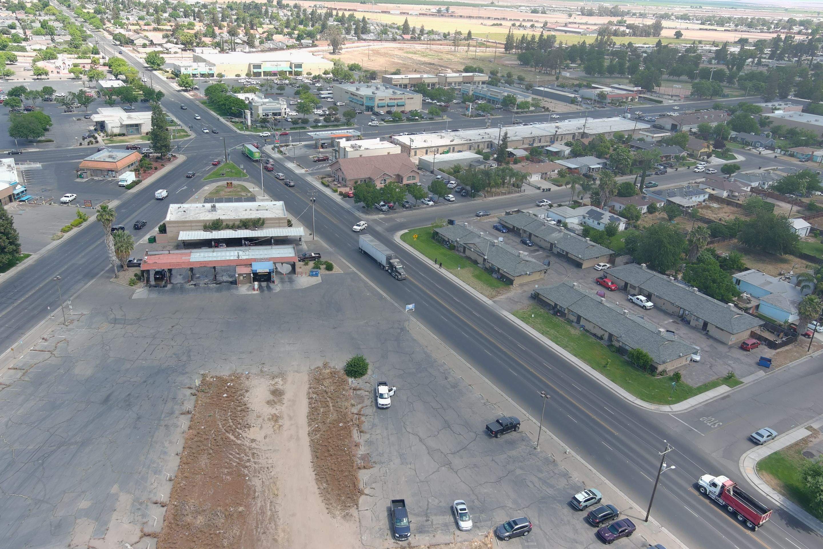 Metal roof restoration on commercial roof using Conklin Benchmark/ PUMA XL acrylic coatings over metal and foam by Straight Edge Roofing Inc