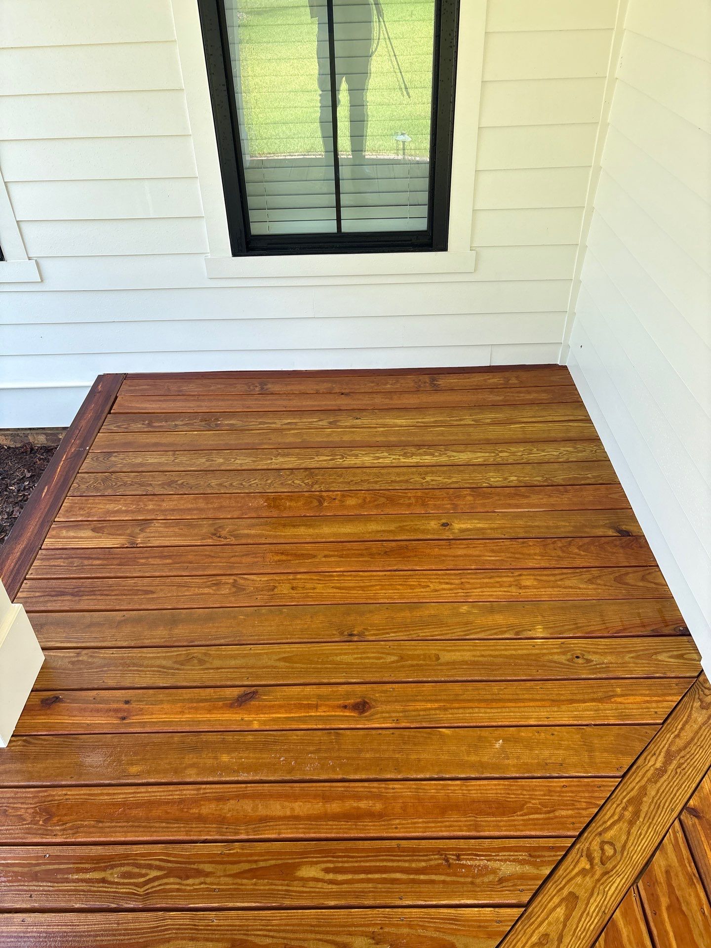 Deck using Wood Sealant by DuraSeal
