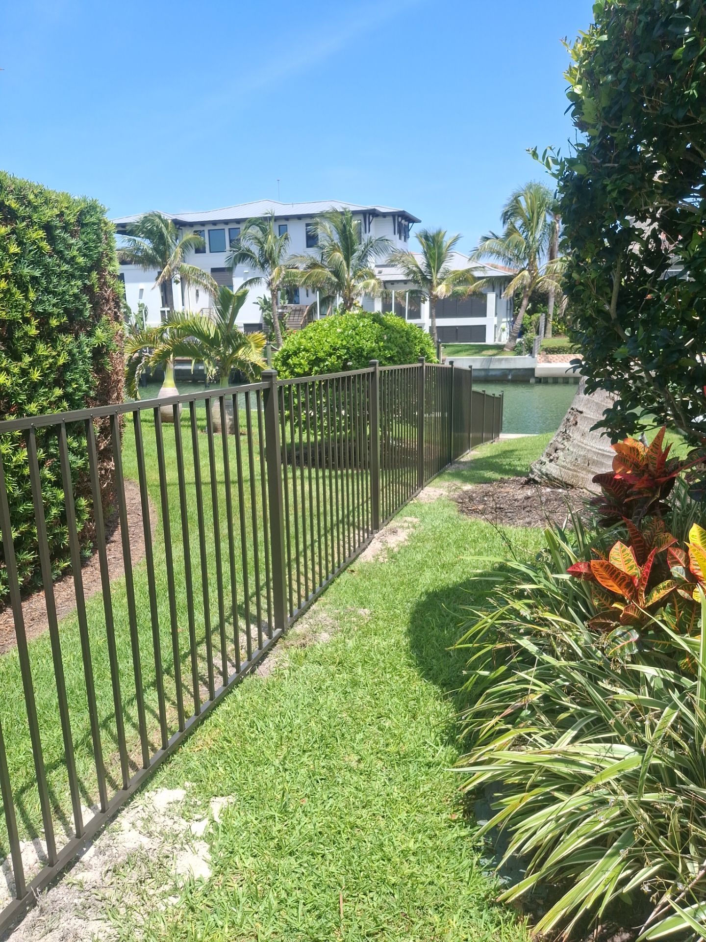 590 Birdie Ln  by H&Y Fence