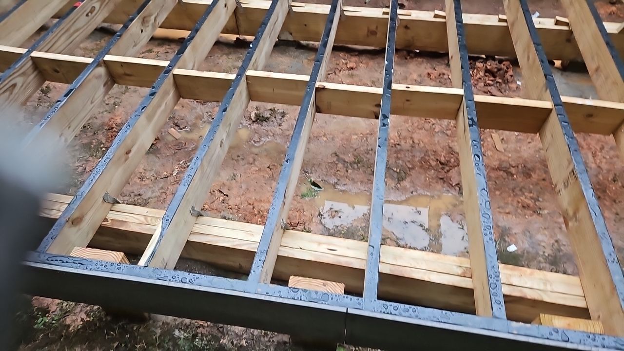 Jameswood Lane - Composite Deck Build by Pillar and Pine