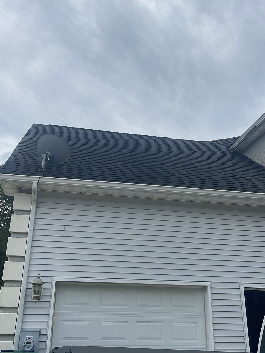 Roof Wash & House Wash by SJ Exterior