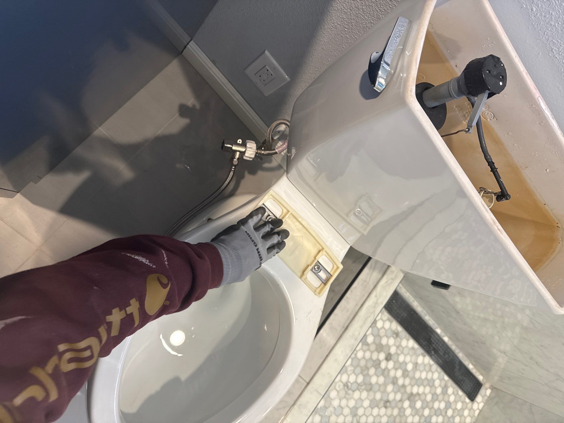 Toilet Installation with New Seal by Us Plumbing 