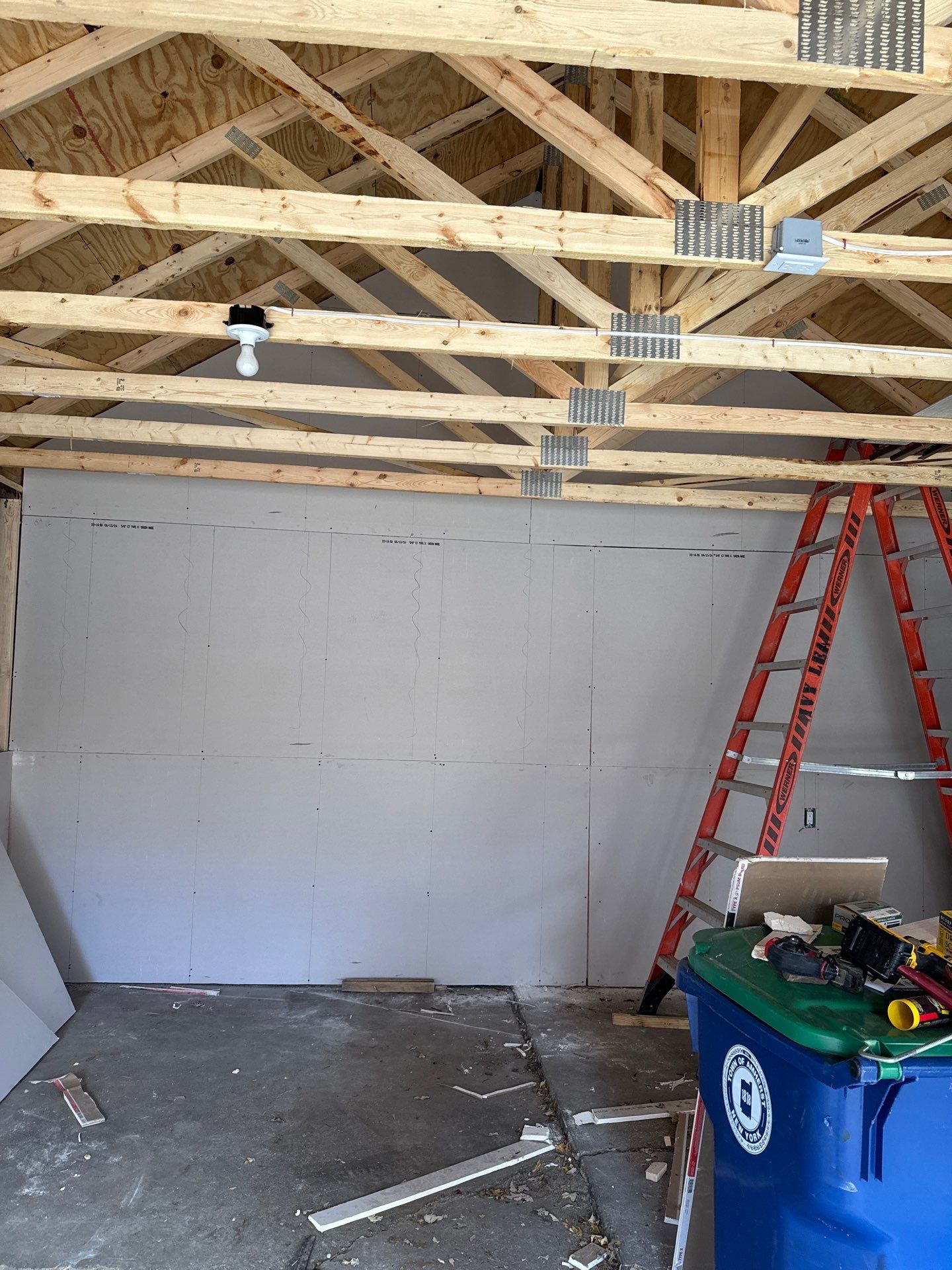 Garage Roof by Ivy Lea Construction