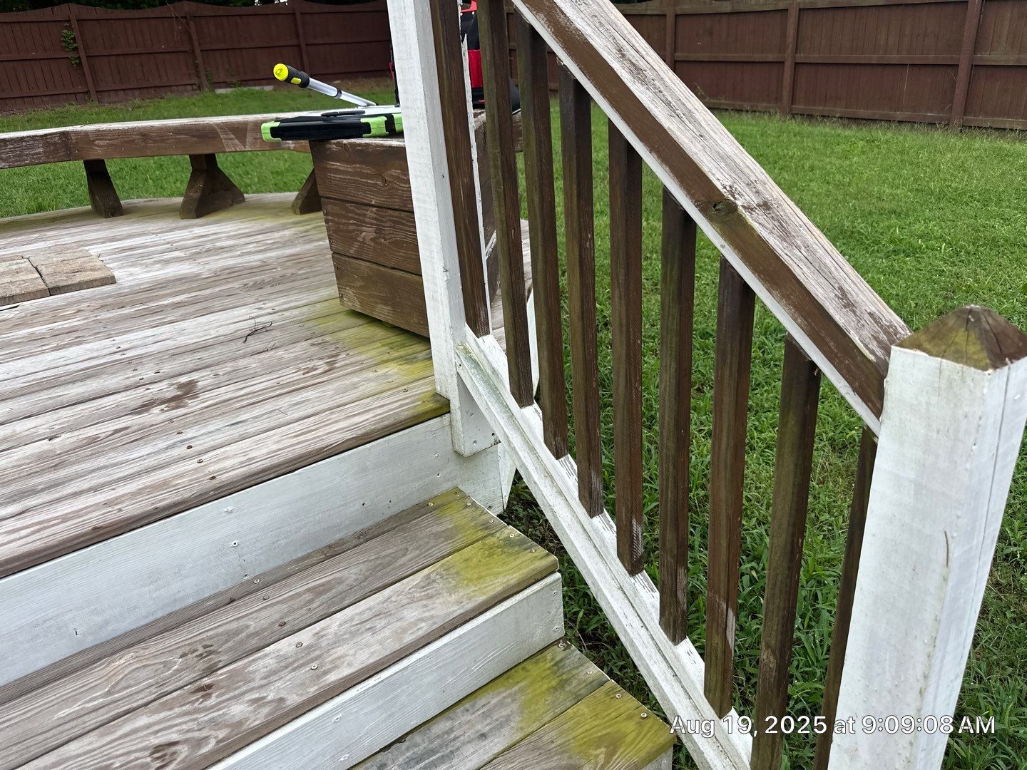 Wood Deck using Wood Sealant by DuraSeal