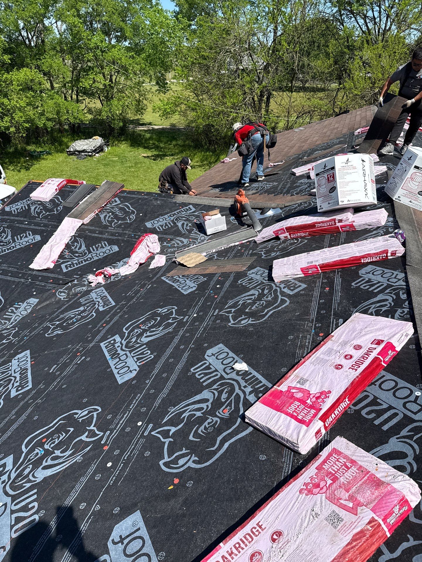 Owens Corning Oakridge Brownwood by In & Out Construction & Remodeling, LLC
