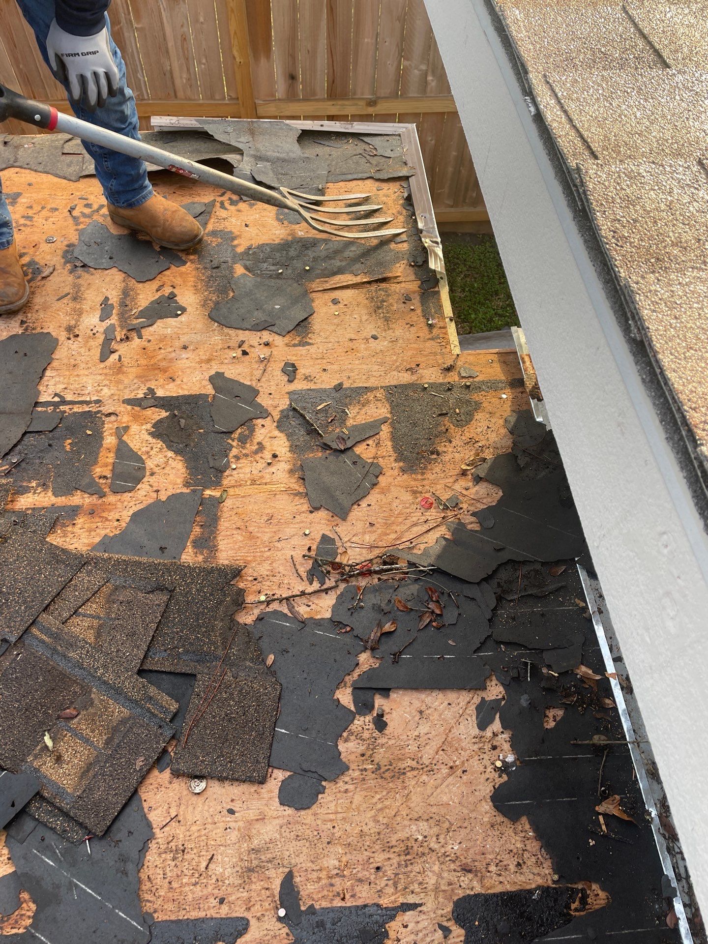 Roof Replacement Houston by Roof Repair Company
