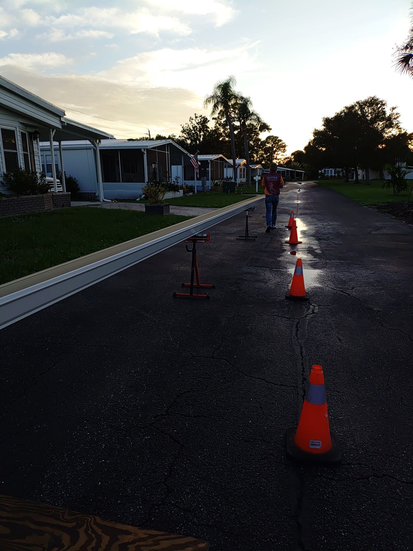 6 inch Aluminum Seamless Gutters in Englewood FL by Gutter Professors