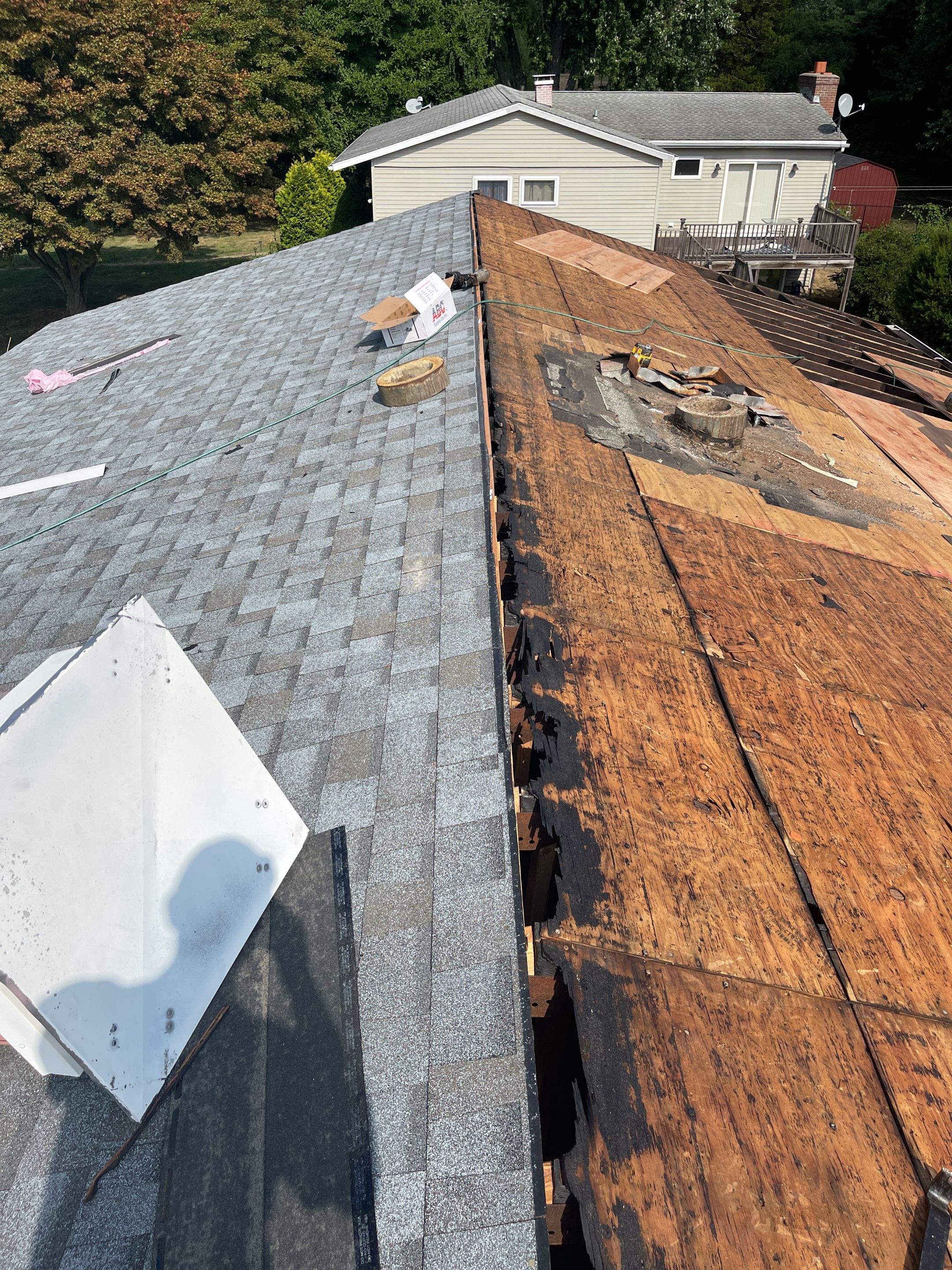 Fire Damage using Certainteed Mainsteet D4 and Owens corning quarry gray by A Plus Exterior