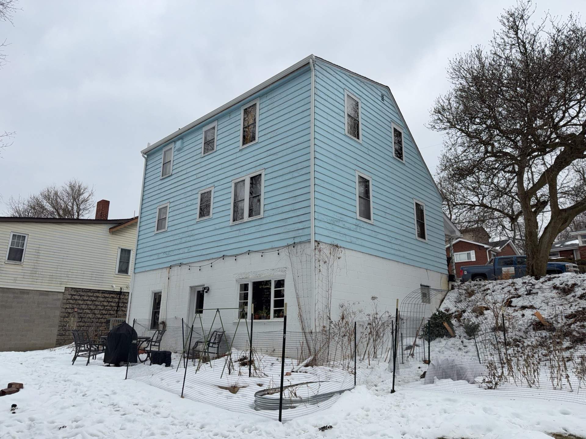 Wood Siding to James Hardie Lap Siding with Custom Paint by Ideal Siding Pittsburgh