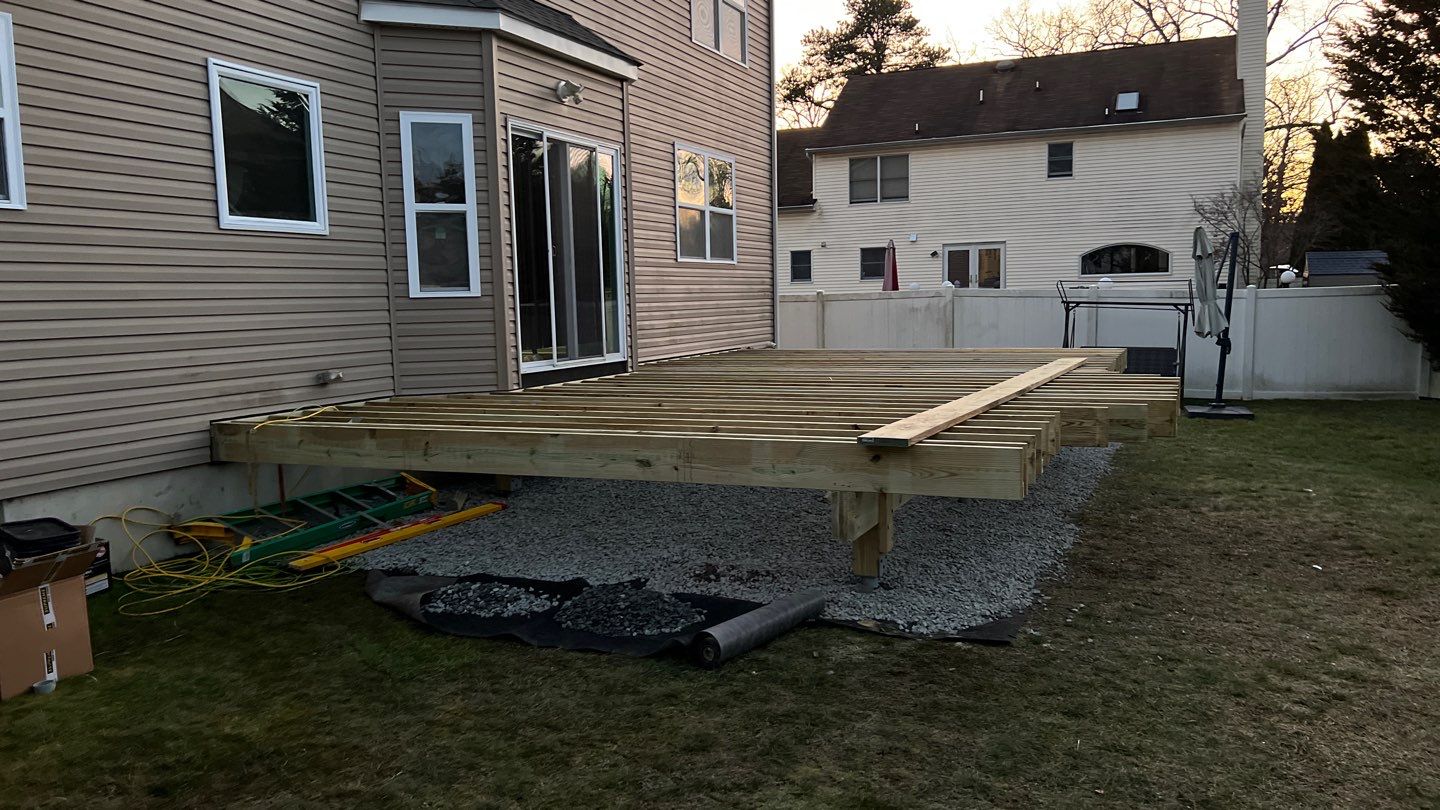New Deck in Monroe by deck guardian