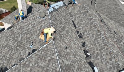 Residential Roofing Installation using Owens Corning TruDef Oakridge Driftwood