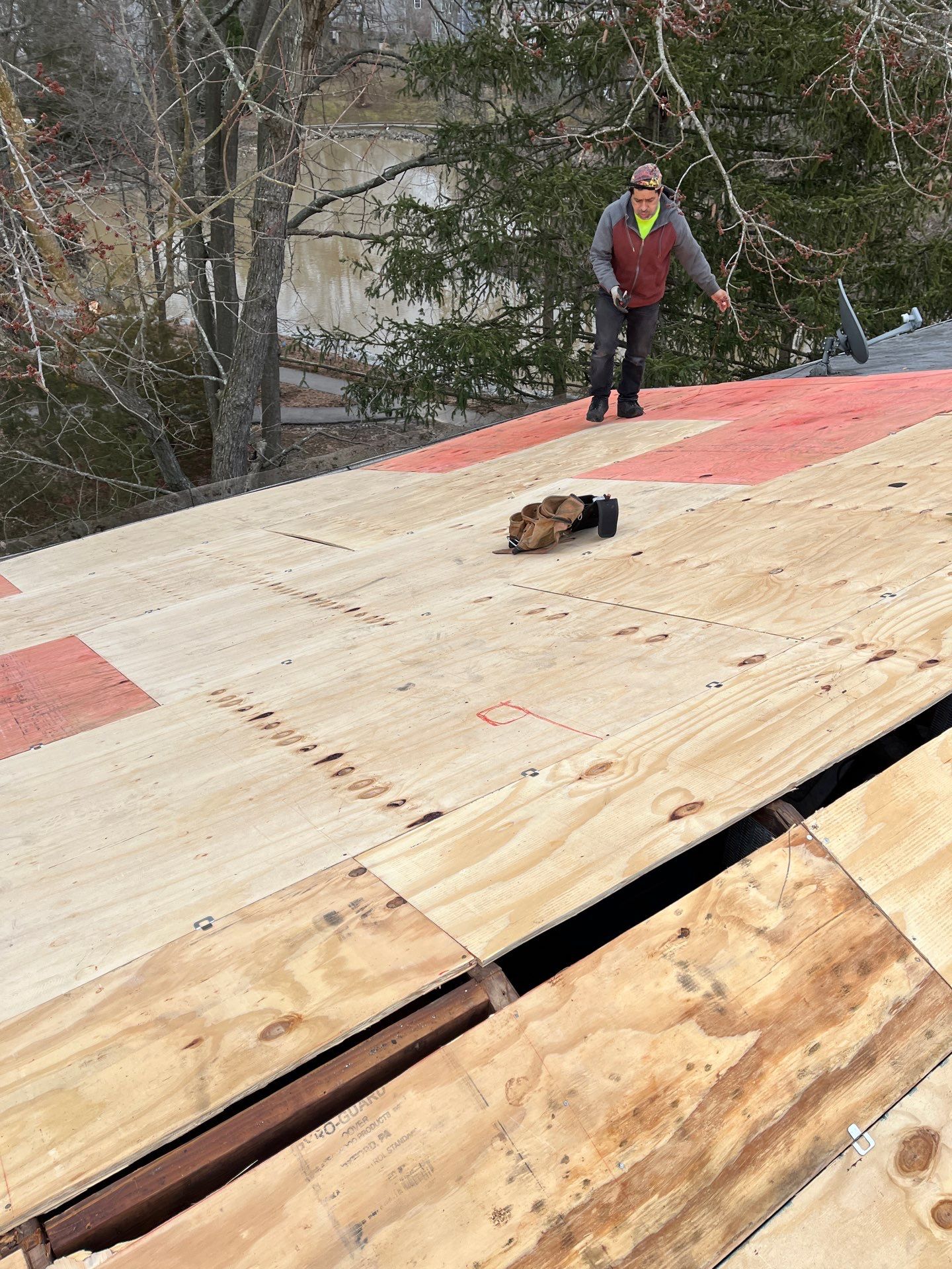 Alexandria Certainteed Landmark Roof in Colonial Slate by RM Banning, Inc.