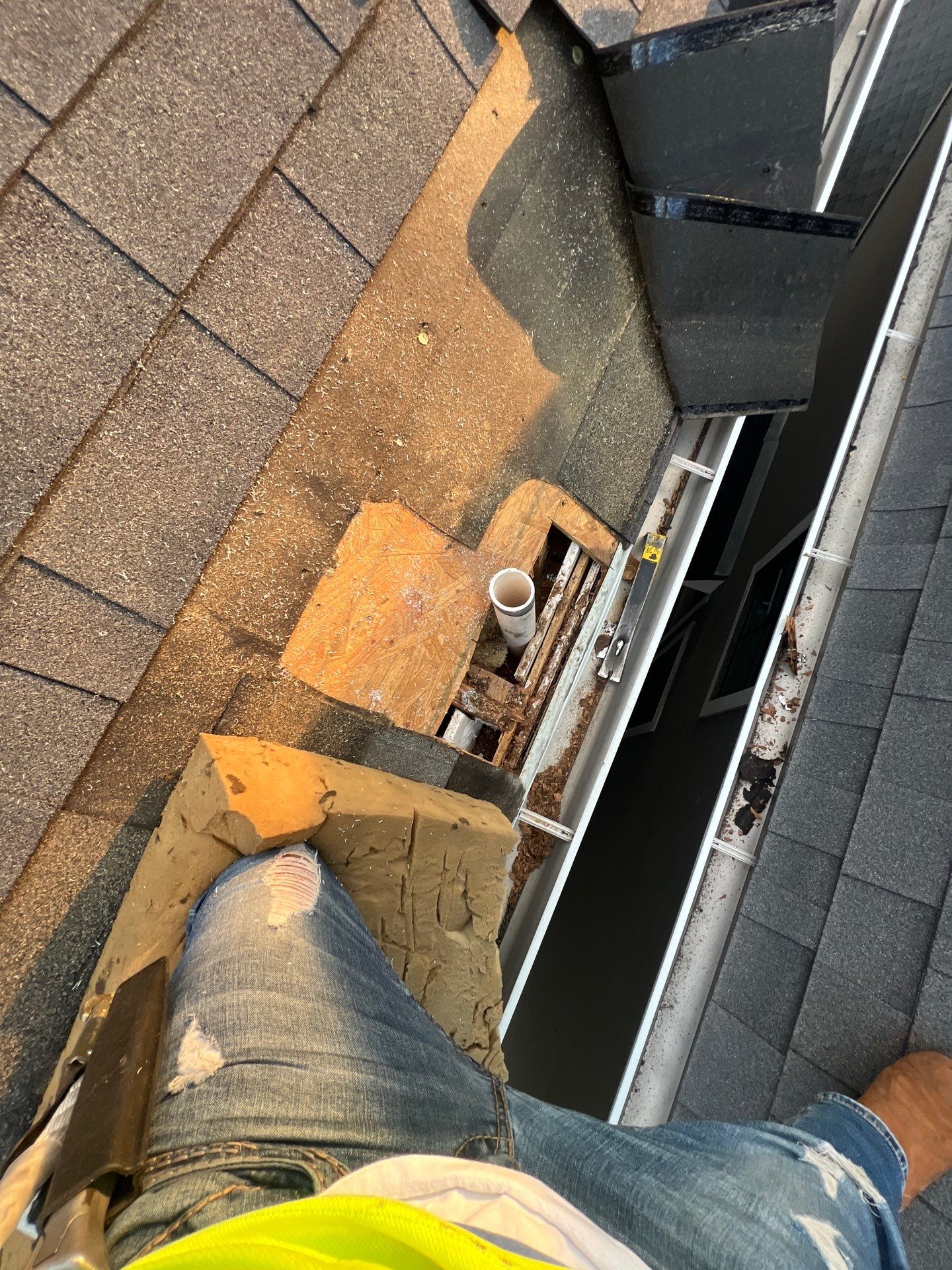 Residential Roofing Repair using Owen's Corning Duration (Lifetime) Shingles by Roof Repair Company