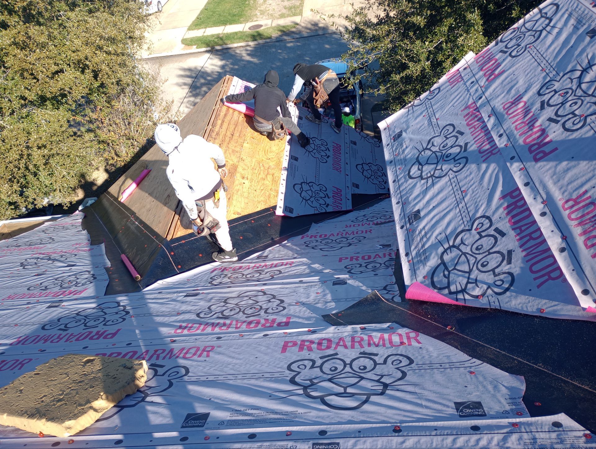 Residential Roofing Installation using Owen's Corning Duration (Lifetime) Shingles by Roof Repair Company