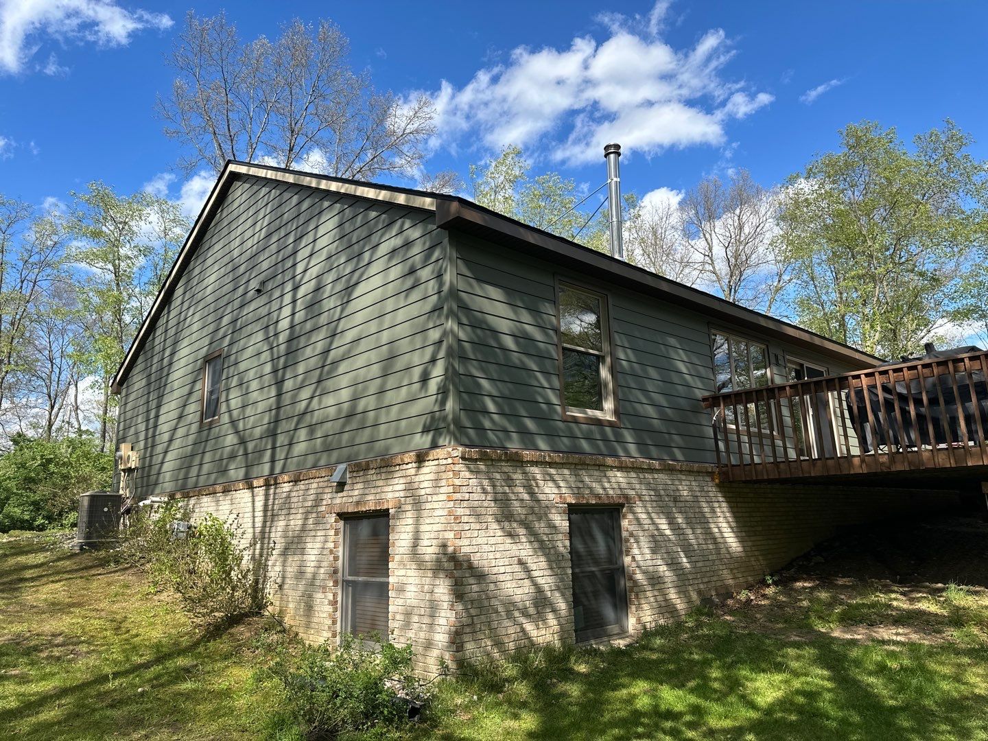Siding Replacement using Alside S7 Cedar Mill Grain Composite by 180 Contractors
