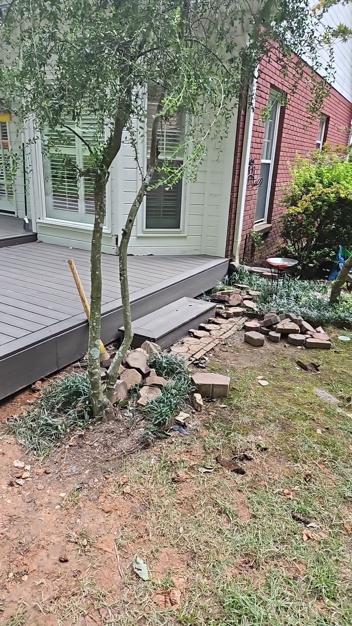 Jameswood Lane - Composite Deck Build by Pillar and Pine