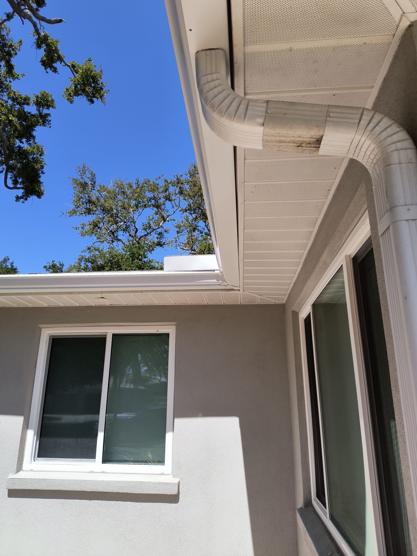Leaf Guard using Gutter Guards in Sarasota FL by Gutter Professors