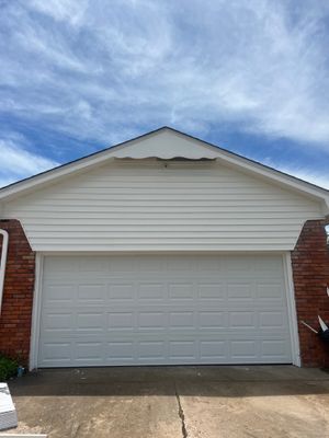 siding replacement in Warr Acres